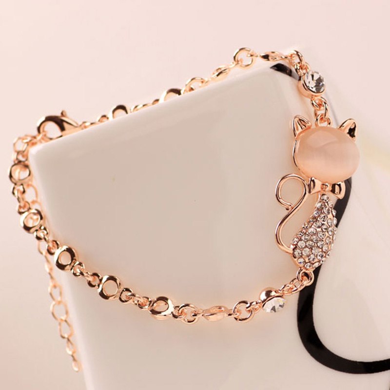 Cat bracelet with diamond alloy jewelry